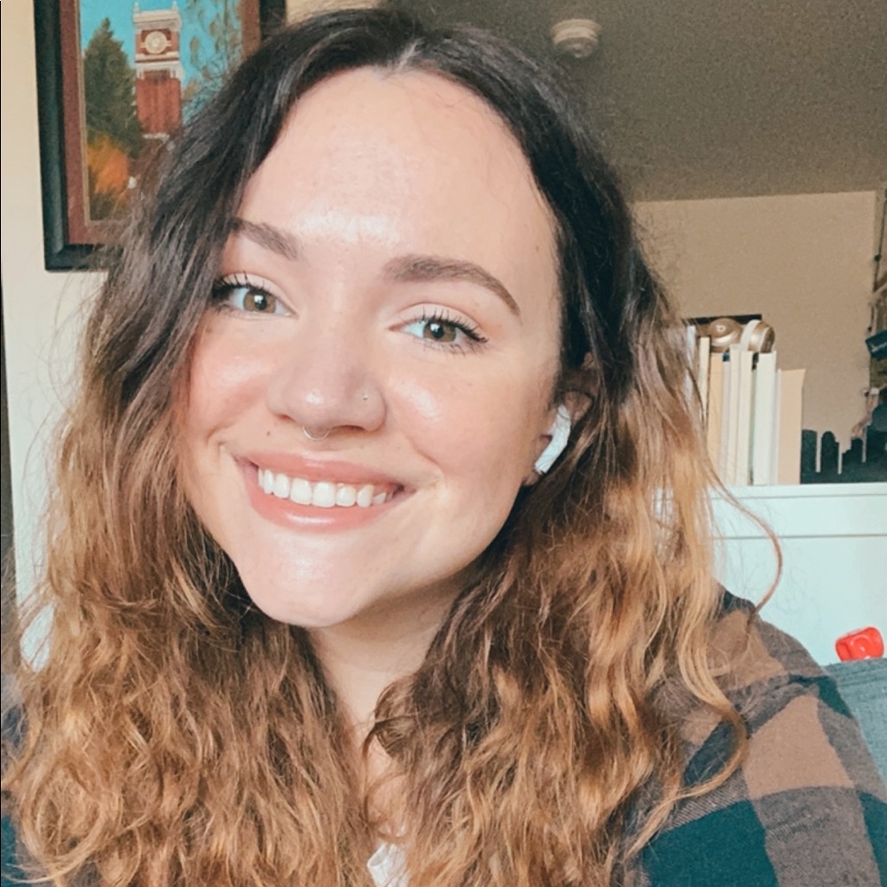 Meet your Posher, Elizabeth